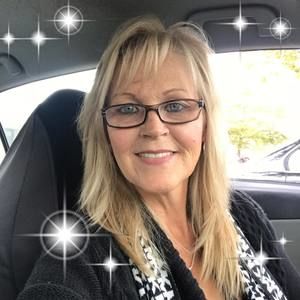 Meet your Posher, Vicky